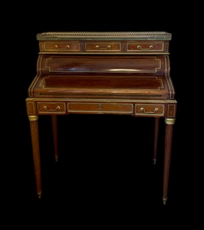 Bureau cylindre à système en Acajou de Style Louis XVI