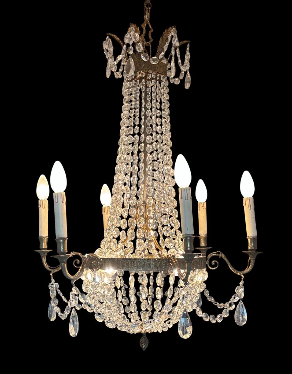 Empire Style Chandelier With Pendants