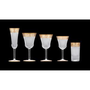 Service en Cristal SAINT LOUIS de 40 verres - Collection "Thistle"