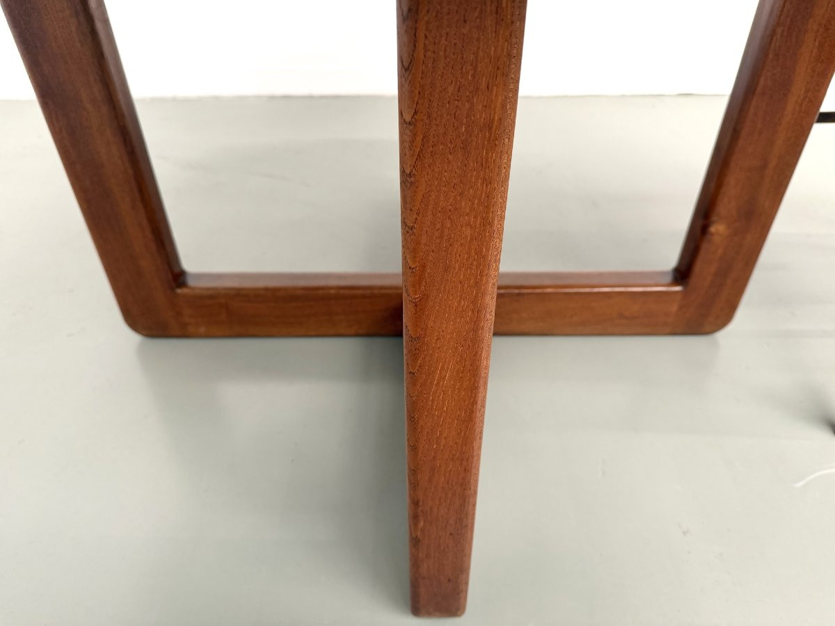 Table ronde moderniste en orme massif, piètement croisé, DLG Perriand, Chapo, années 50-60-photo-4