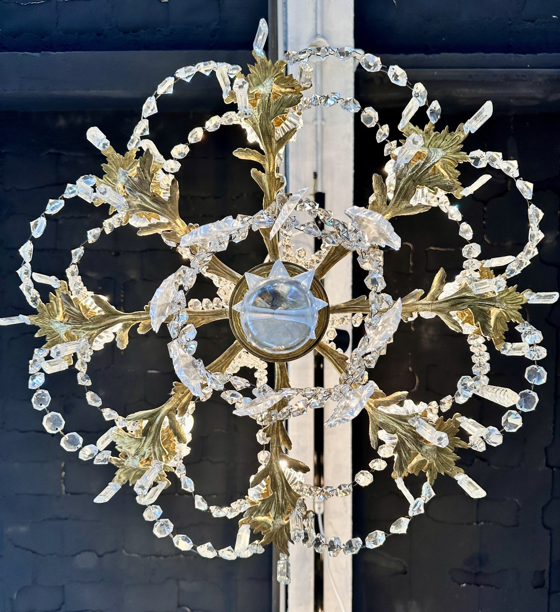 Gilt Bronze And Crystal Chandelier – Louis XV Style-photo-5