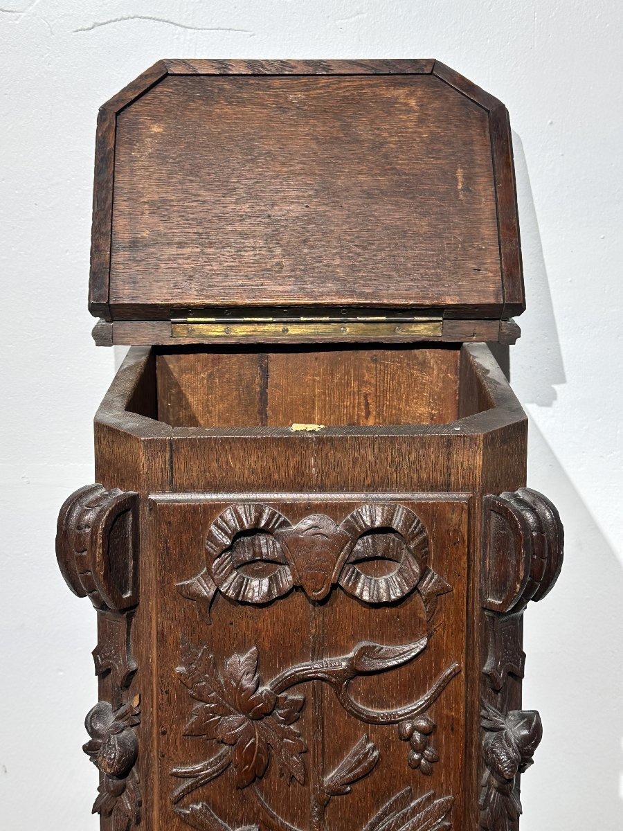 Coffre ou Huche à Pain en Chêne Sculpté – Décor de Chasse & Nature-photo-4