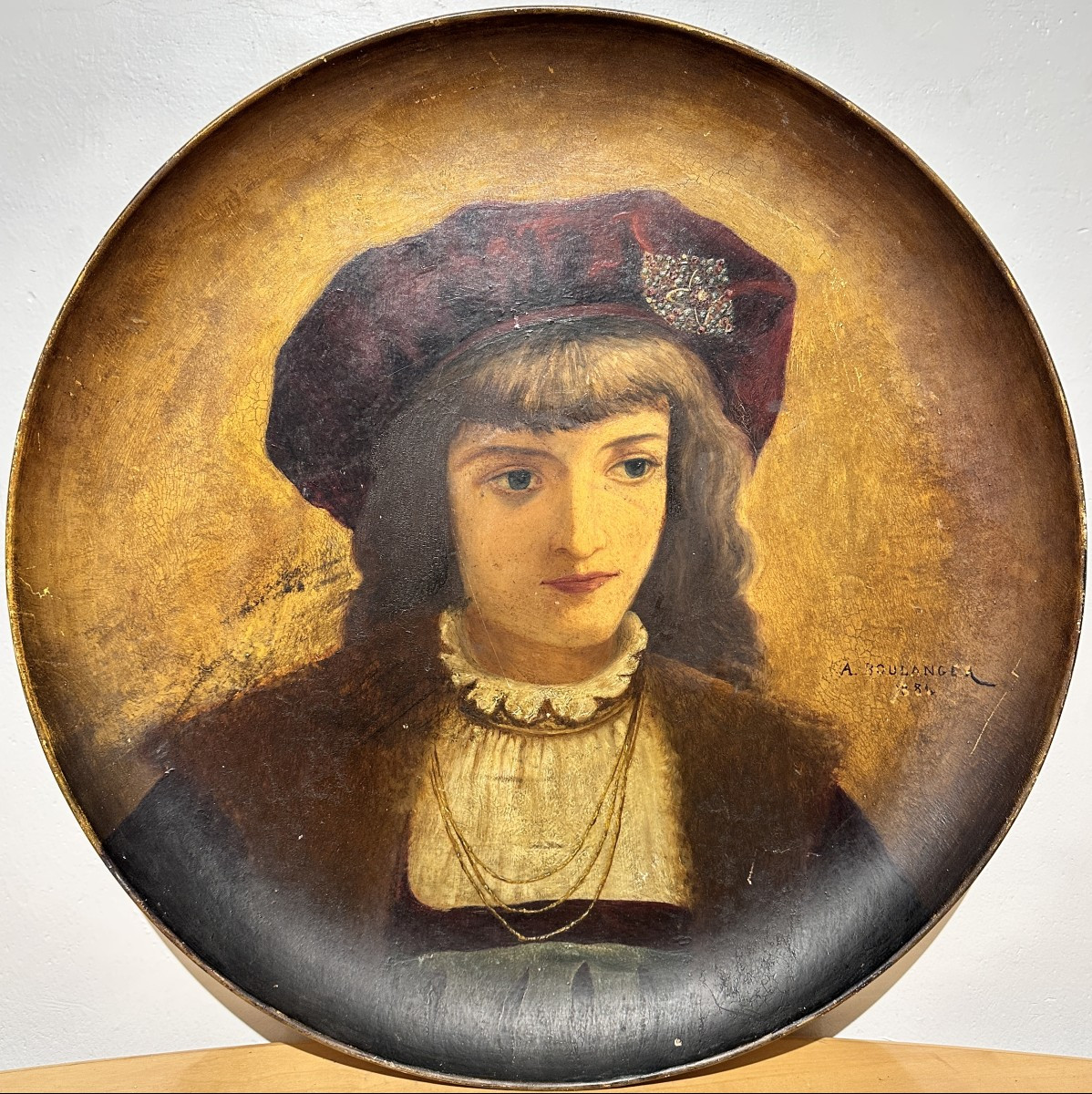 Plat en Majolique de Sarreguemines à décor peint - "Portrait de Jeune Homme" - Daté 1881