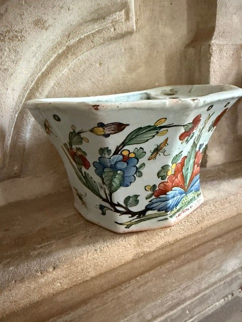 Pair Of 18th-century Rouen Earthenware Flower Vases-photo-3