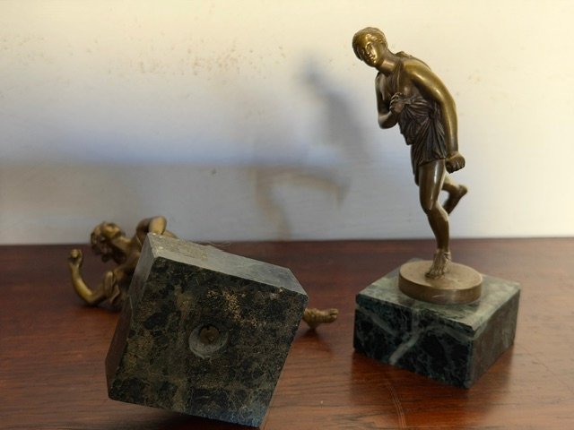 Suite de deux bronzes Hippomène et Atalante BARBEDIENNE Fondeur.-photo-2