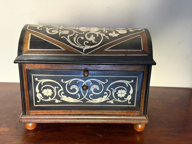 Small 18th-century Box 