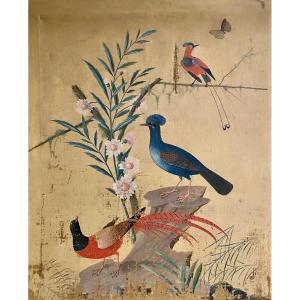 Importante peinture de boiserie, sur le thème des oiseaux et chinoiseries .
