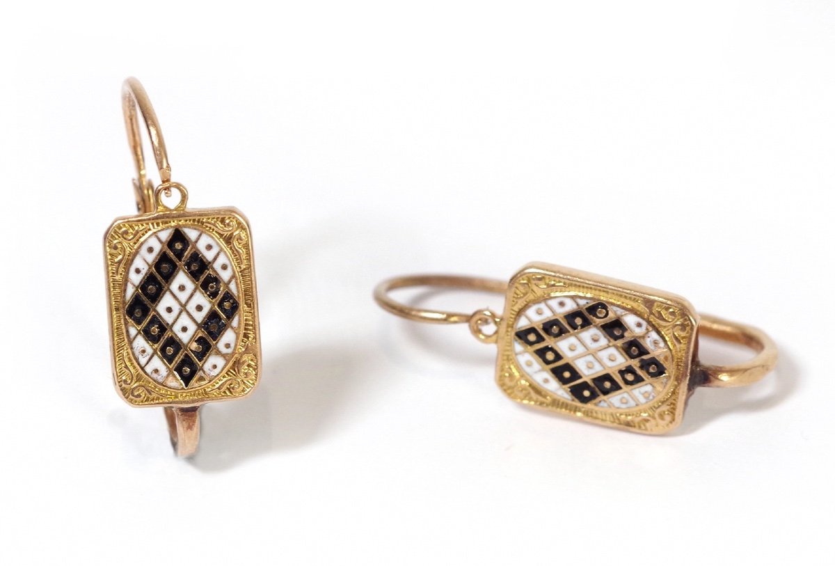 Victorian French Enamel Earrings In 18 Karat Gold, Checkered Enamel Decoration