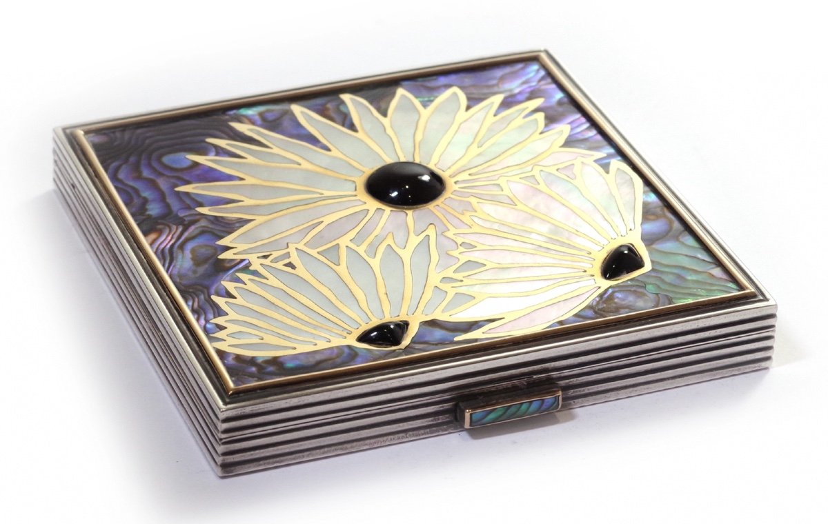 Abalone Silver Powder Compact With Mother-of-pearl Flowers In Silver, Antique Box