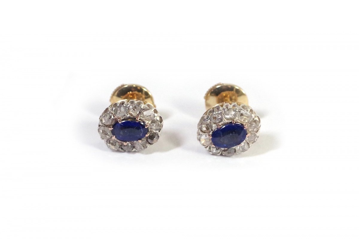 Cluster Diamond Stud Earrings In 18-karat Gold And Silver, Daisy Earrings, Imitation Sapphire-photo-2
