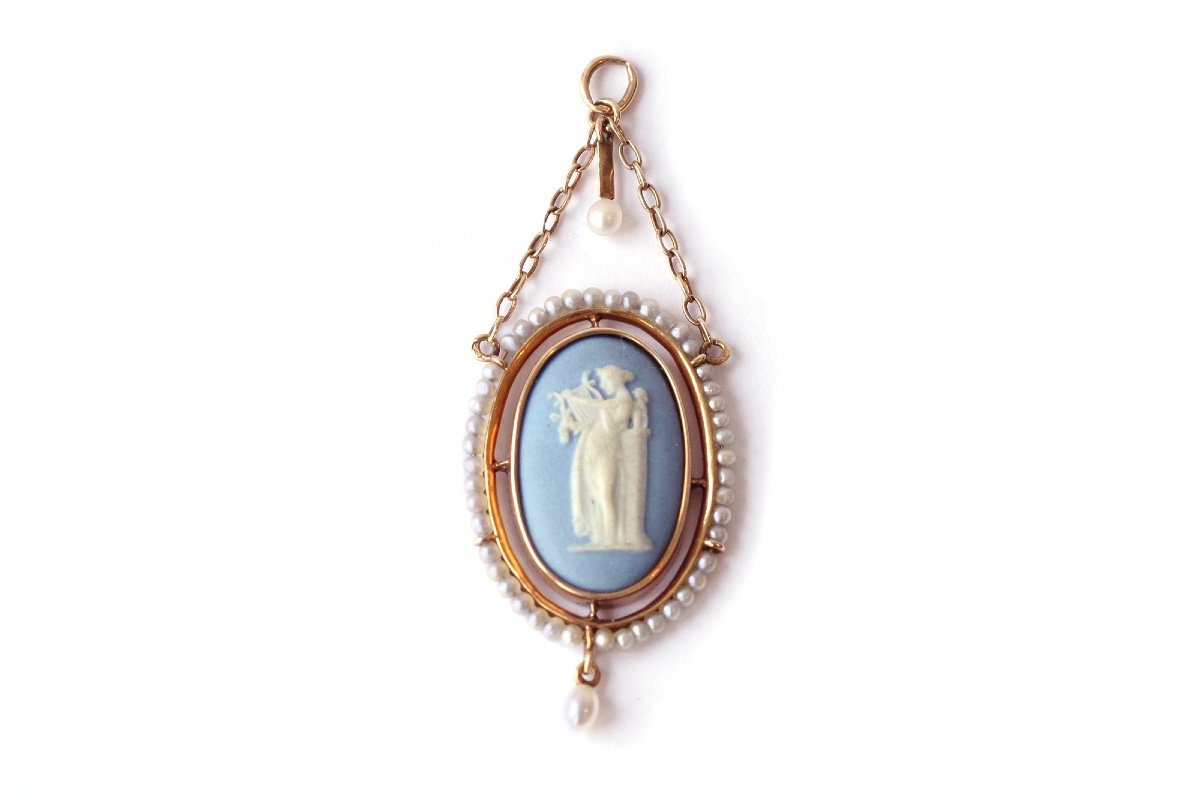 Antique Wedgwood Jasperware Pendant In 18k Gold, Natural Pearls, Jasperware, Cameo-photo-2