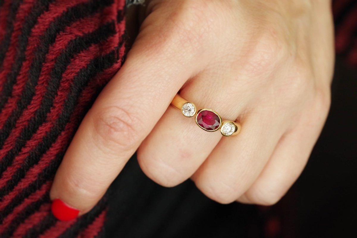 Trilogy Ruby And Diamond Ring In 18k Gold, Vintage Wedding Ring, Natural Ruby-photo-2