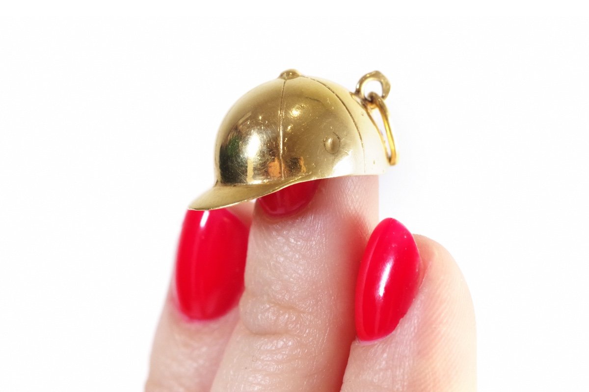 Riding Helmet Pendant In 18k Gold, Sport Jewel, Horse Riding, Sports-related Jewelry Paris 2024-photo-3