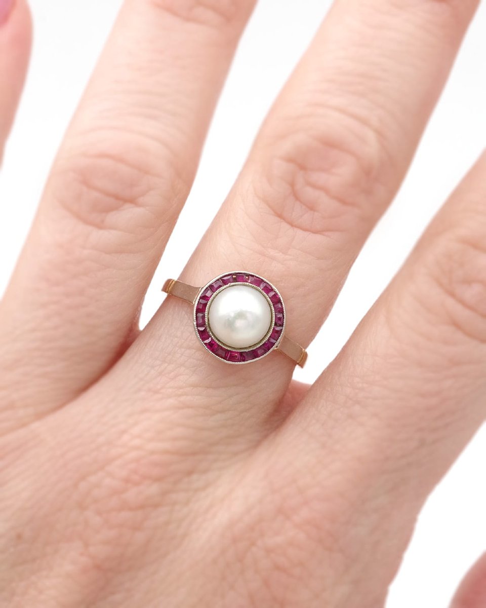 Bague Art Deco Halo Rubis Perle En Or 18 Karats Et Platine, Bague Cible, Rubis Synthétiques-photo-3