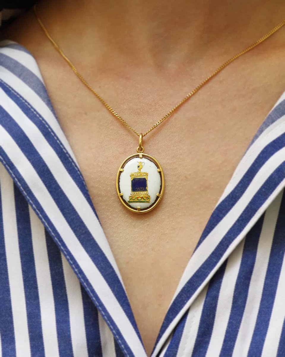 Sentimental French Friendship Pendant In Enamel And 18 Karat Gold, Mourning, Souvenir-photo-3