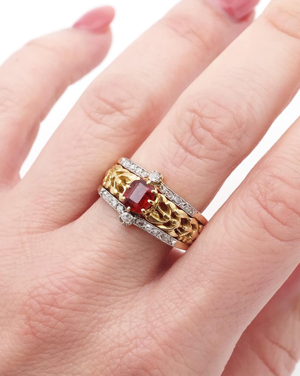 Bague Art Nouveau Gui Grenat En Or 18k Et Platine, Grenat Hessonite Et Diamant, Bague Bandeau-photo-2