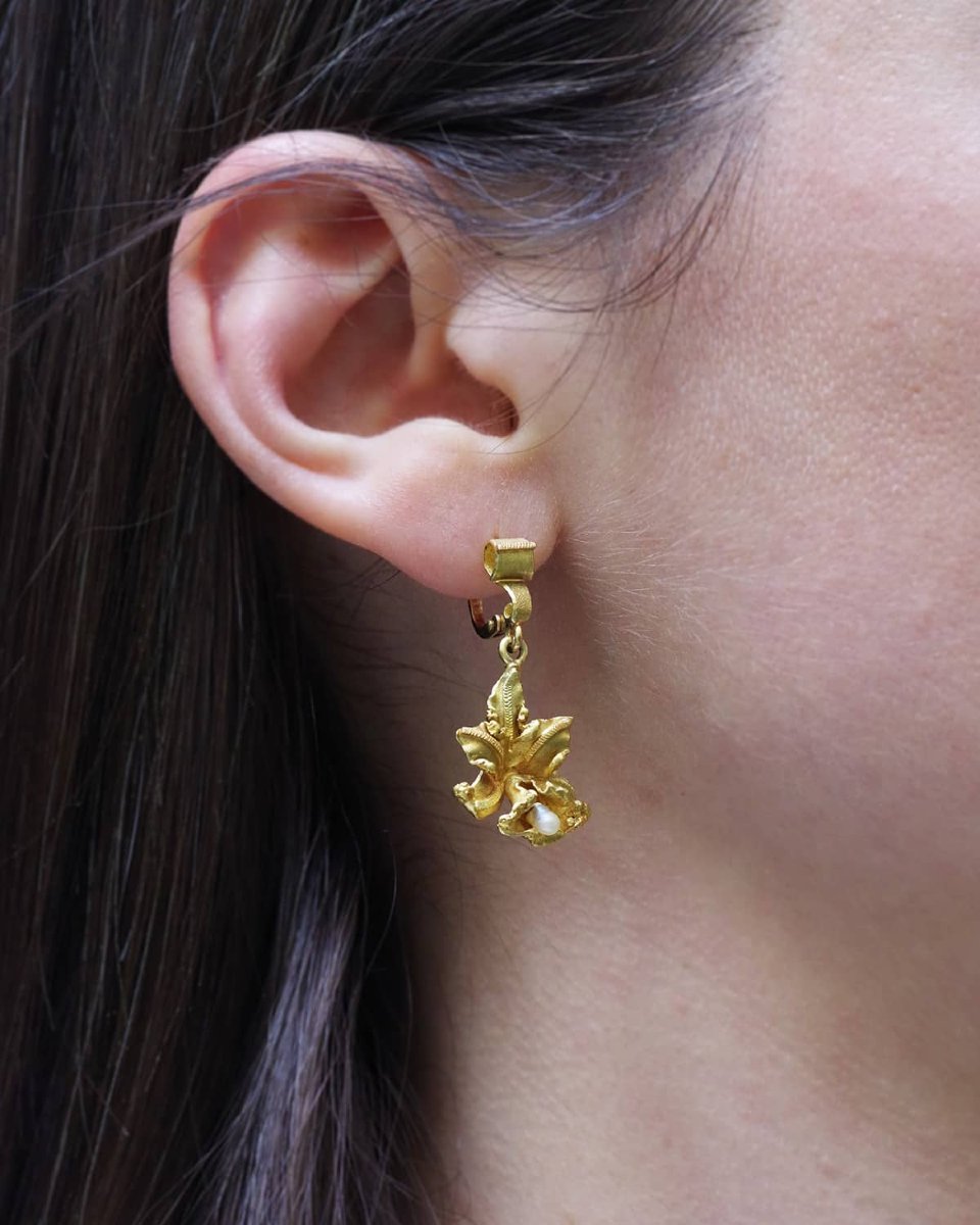 Orchid Earrings Vintage 18k Gold Pearls Flowers Pendants, Vintage Earrings, Dangle Earrings -photo-3