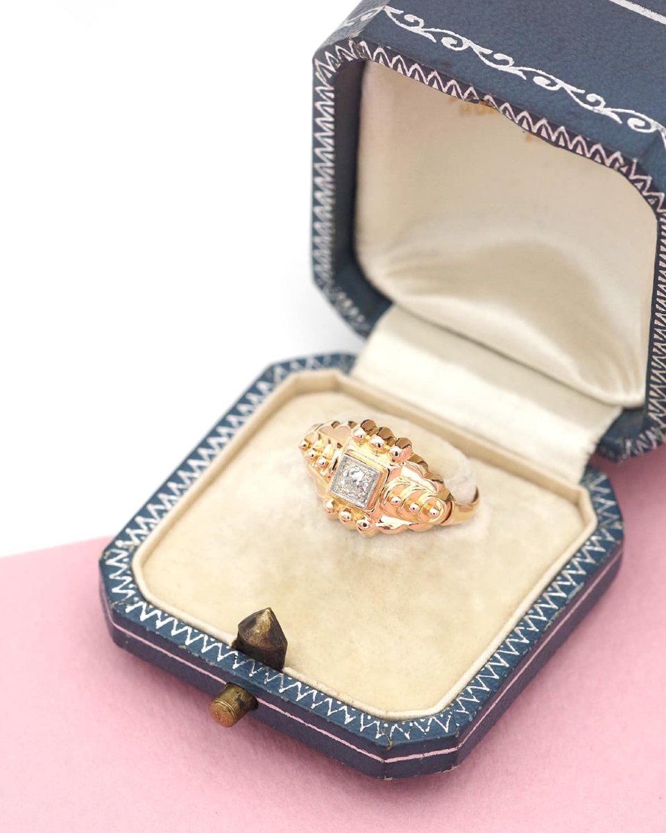 Retro Solitaire Ring With 18 Karat Gold Beads, Retro French Diamond Ring, Vintage Ring -photo-4