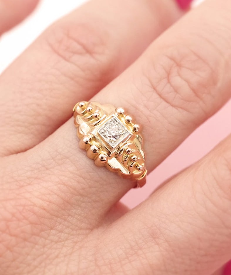 Retro Solitaire Ring With 18 Karat Gold Beads, Retro French Diamond Ring, Vintage Ring 