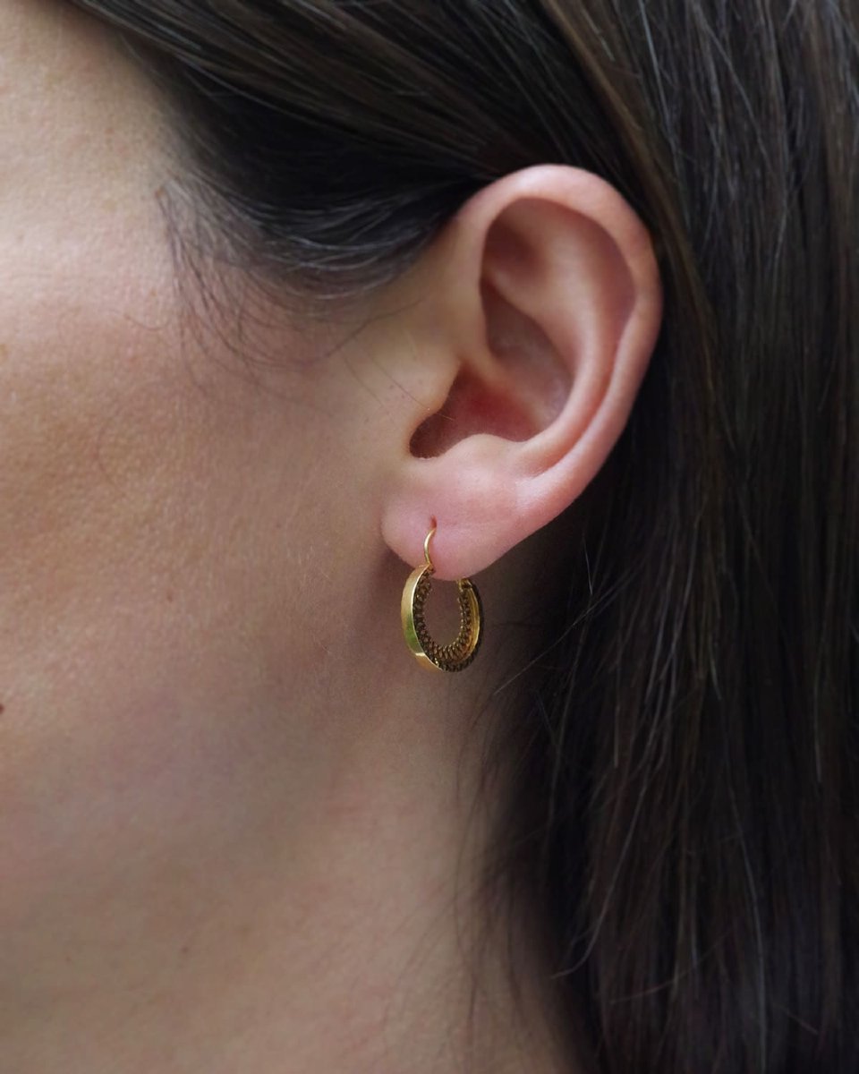 Créoles facettées anciennes en or jaune 18k, Boucles d'oreille crantée en or-photo-1