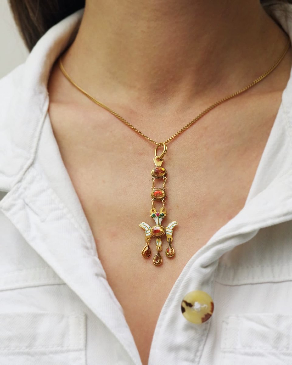 Pendentif régional Saint-Esprit d’Aurillac ancien en or 18 karats, citrines, grenats-photo-4