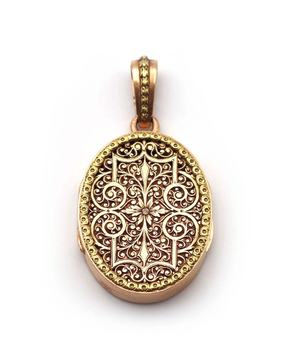 Grand médaillon Napoléon III en or 18 karats, Pendentif ouvrant, or repercé, ajouré-photo-2