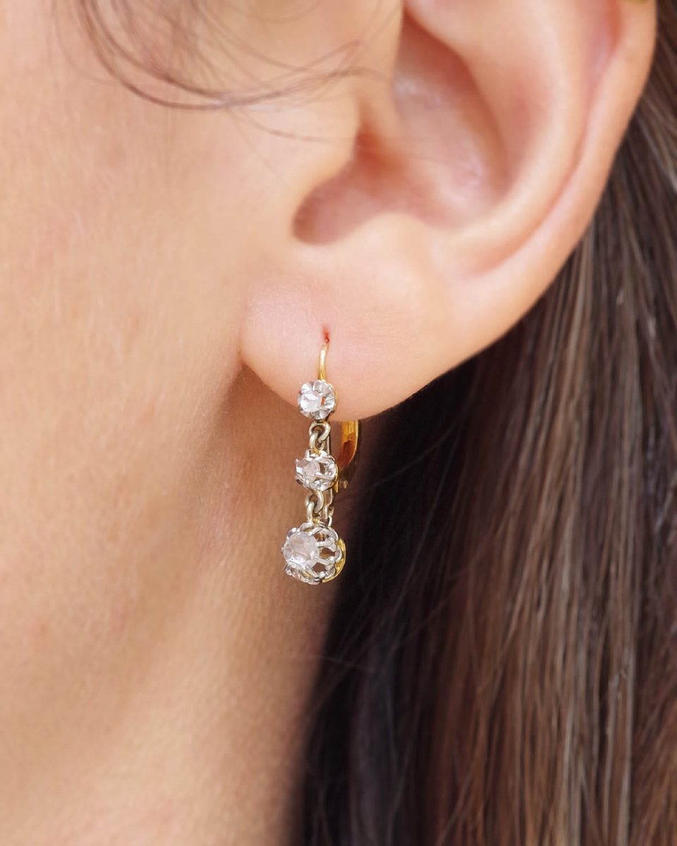 Edwardian 0.36 Ct Diamond Earrings In 18k Gold And Platinum, Three Diamond Earrings-photo-1
