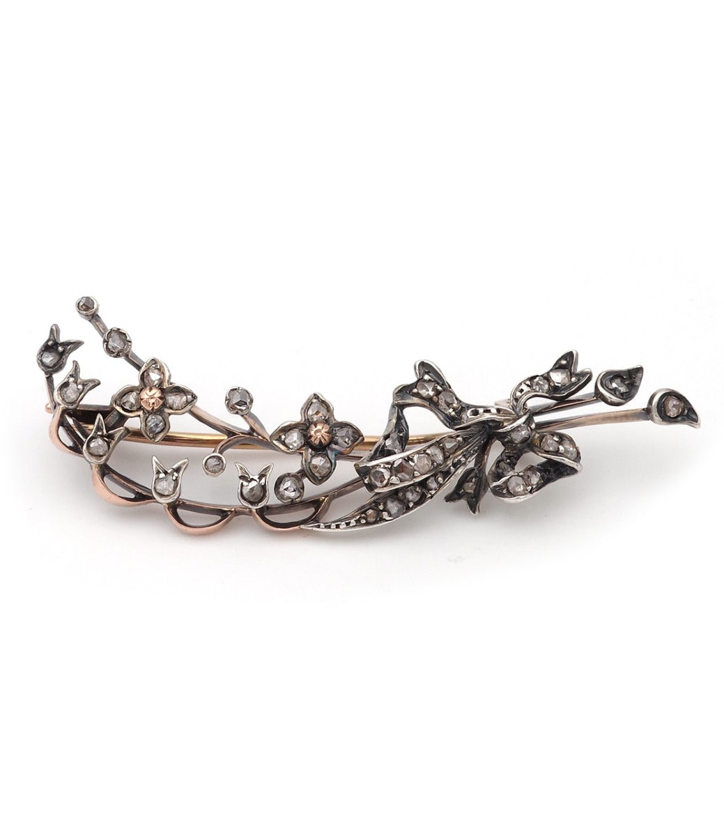 Broche brin de muguet diamants en or 18k et argent, fleur, branche, broche ancienne, diamants