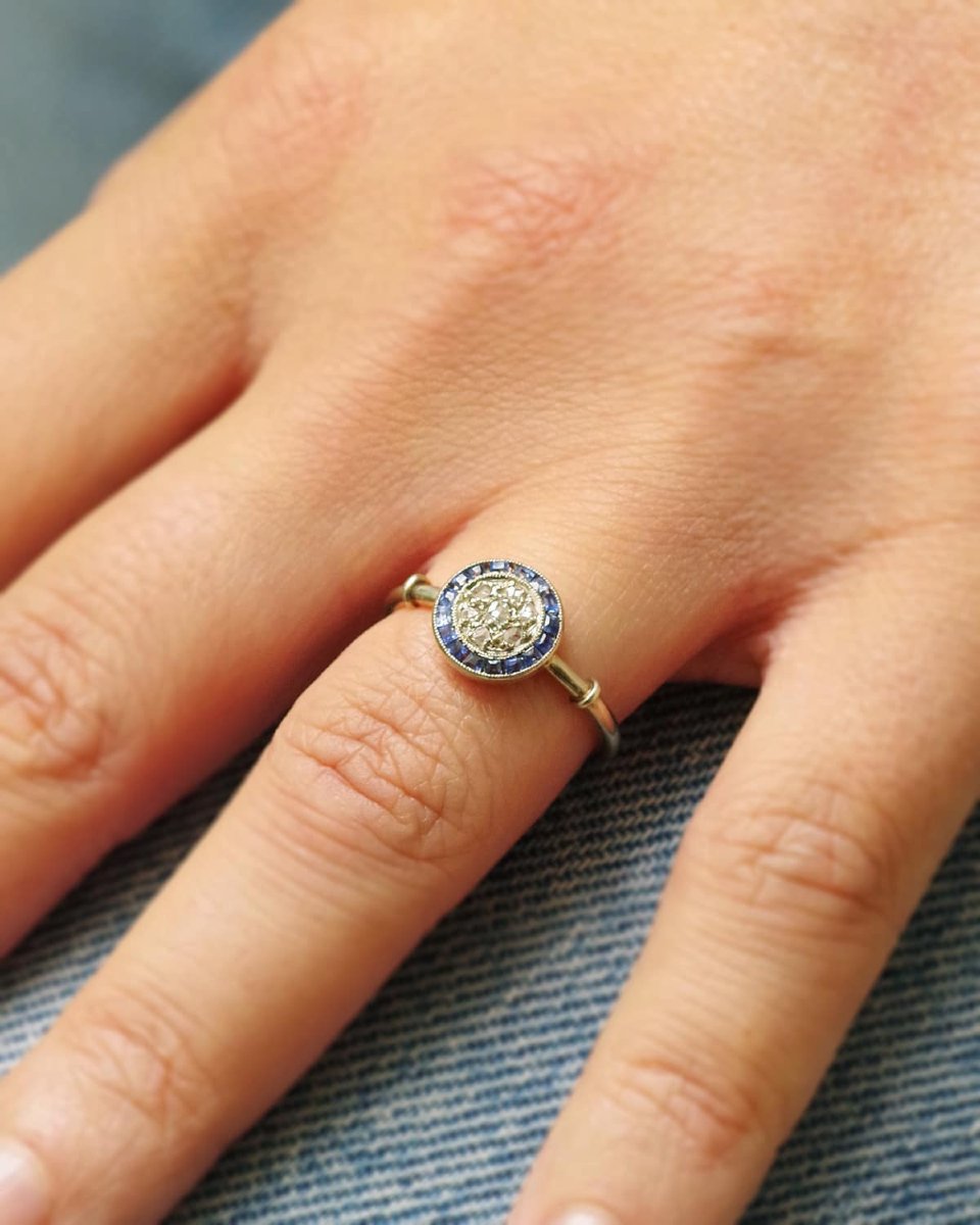 Art Deco Circular Sapphire Ring in 18k White Gold And Platinum, Round Art Ring-photo-2
