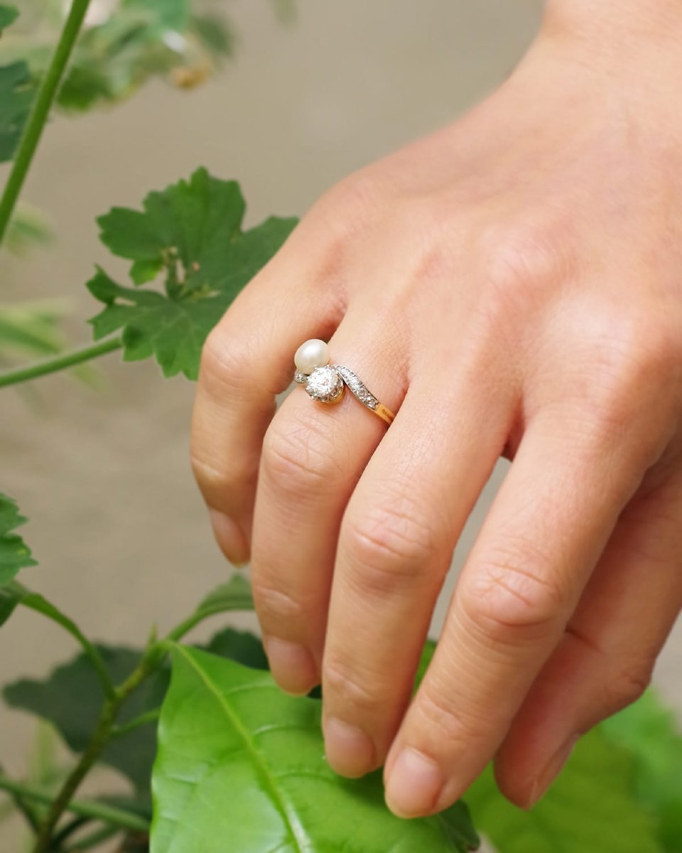 Bague Toi Moi perle fine diamant en or 18k et platine, bague perle fine, diamant de 0.70ct-photo-2