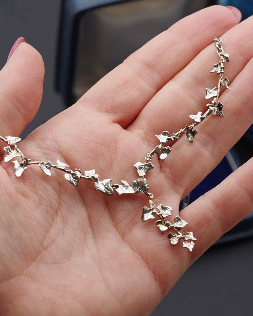 Ivy Art Nouveau Aquamarine Necklace In 18k Gold And Platinum, Antique Sentimental Necklace-photo-1