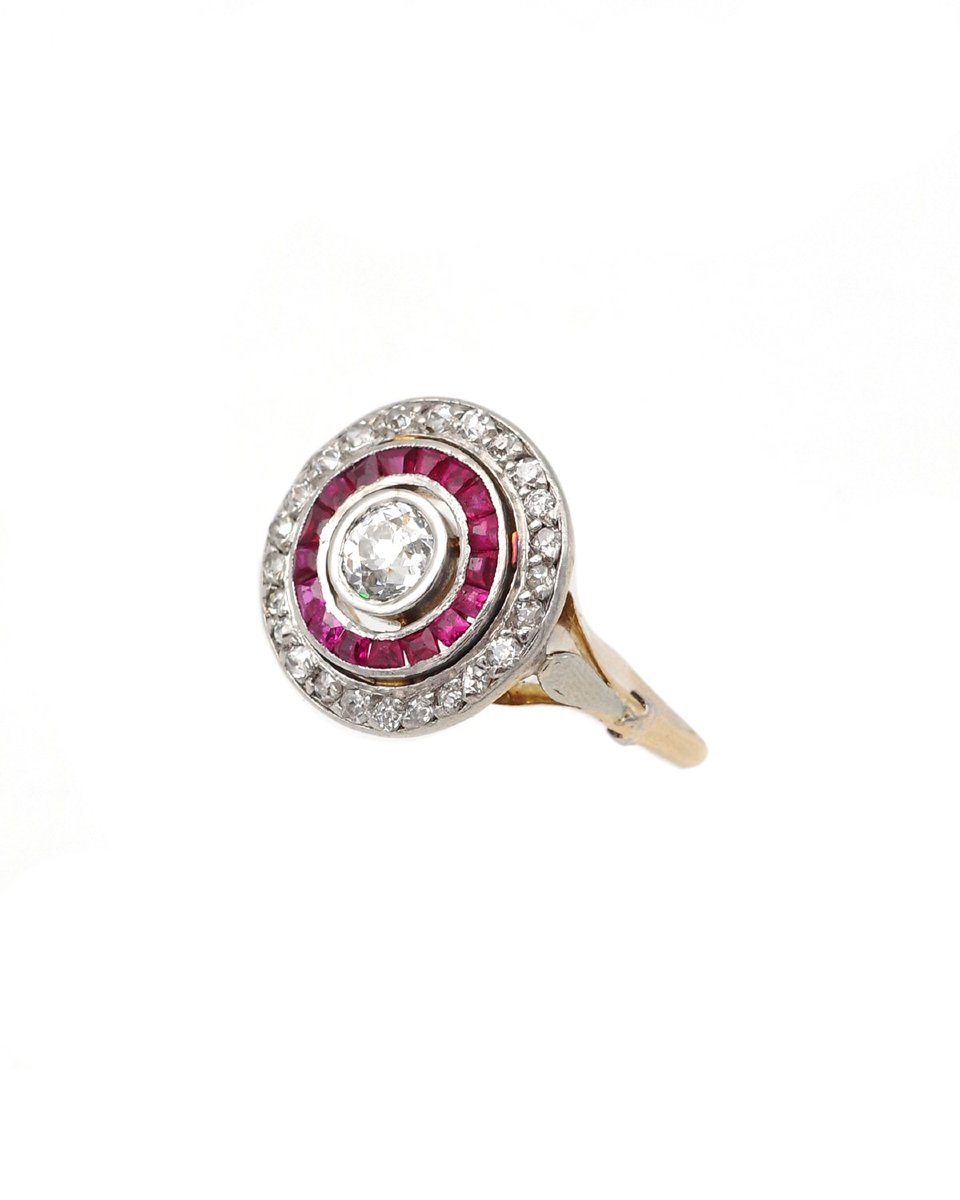 Art Deco Circular Diamond Ruby Ring In 18k White Gold And Platinum, 0.33 Ct Diamond-photo-2