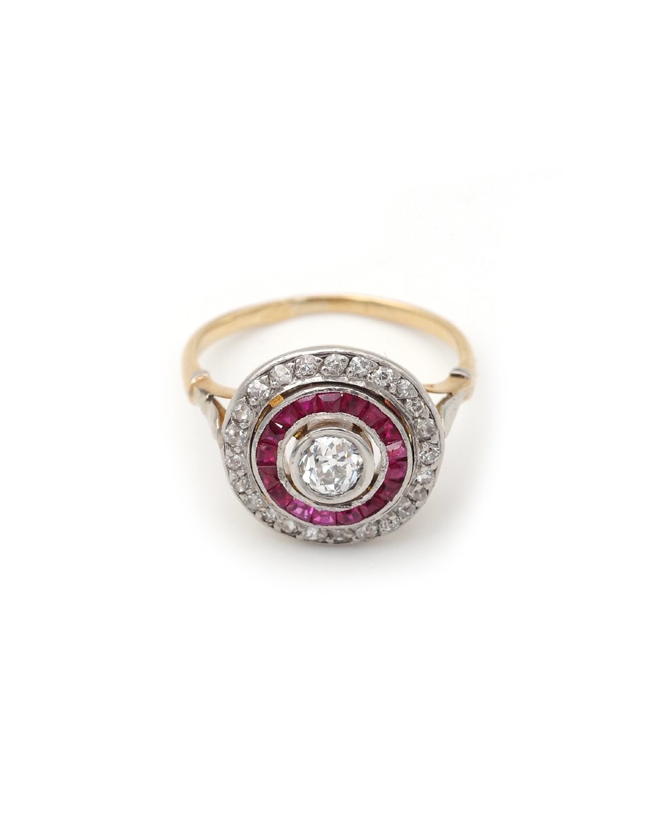 Art Deco Circular Diamond Ruby Ring In 18k White Gold And Platinum, 0.33 Ct Diamond-photo-4