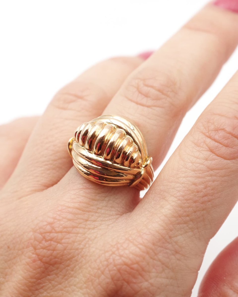 Large French Retro Dome Ring In 18k Gold, Gadroons, 1950's Ring, Large Ring-photo-2