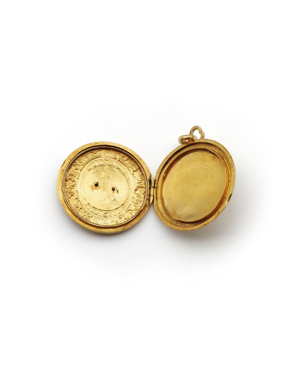 Edwardian Basket Flower Enameled Locket In 18k Gold, Art Nouveau Pendant, Sentimental Jewelry -photo-2