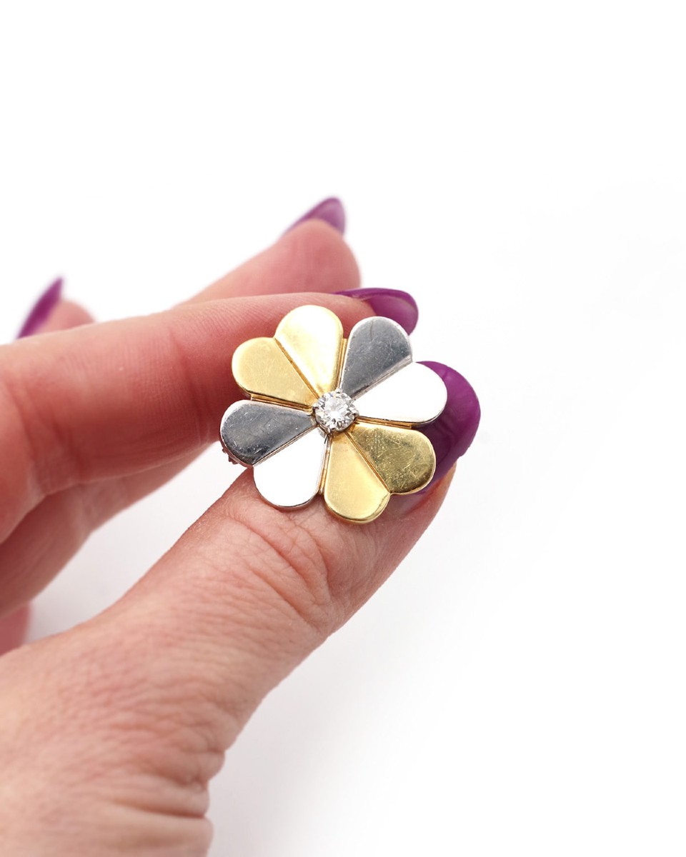 Broche porte-bonheur trèfle à 4 feuilles en or deux tons, diamant de 0.25 ct