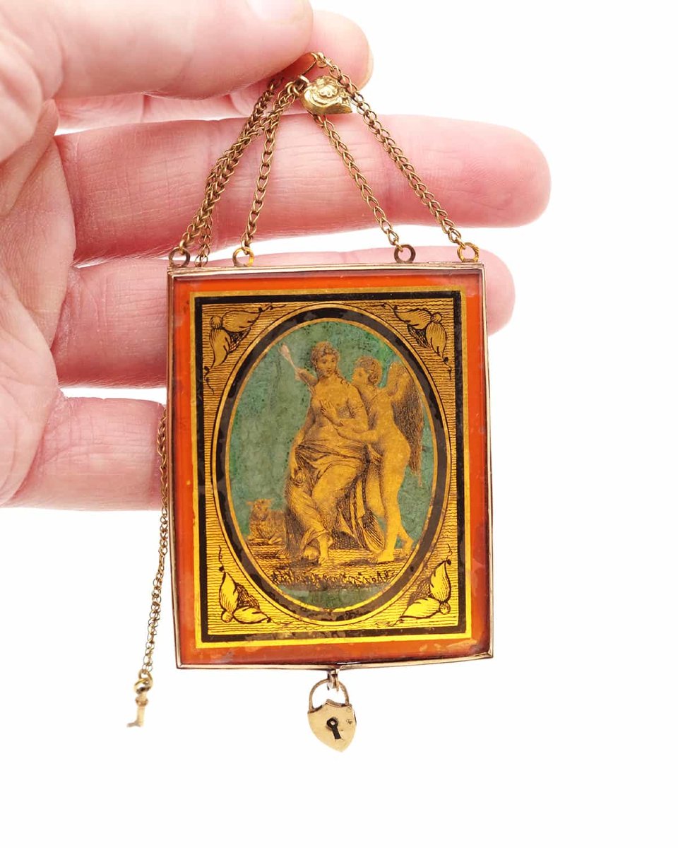 Médaillon Allégorie de l’amour en or 18k, Premier Empire, Cupidon, Bijou de sentiment ancien-photo-2