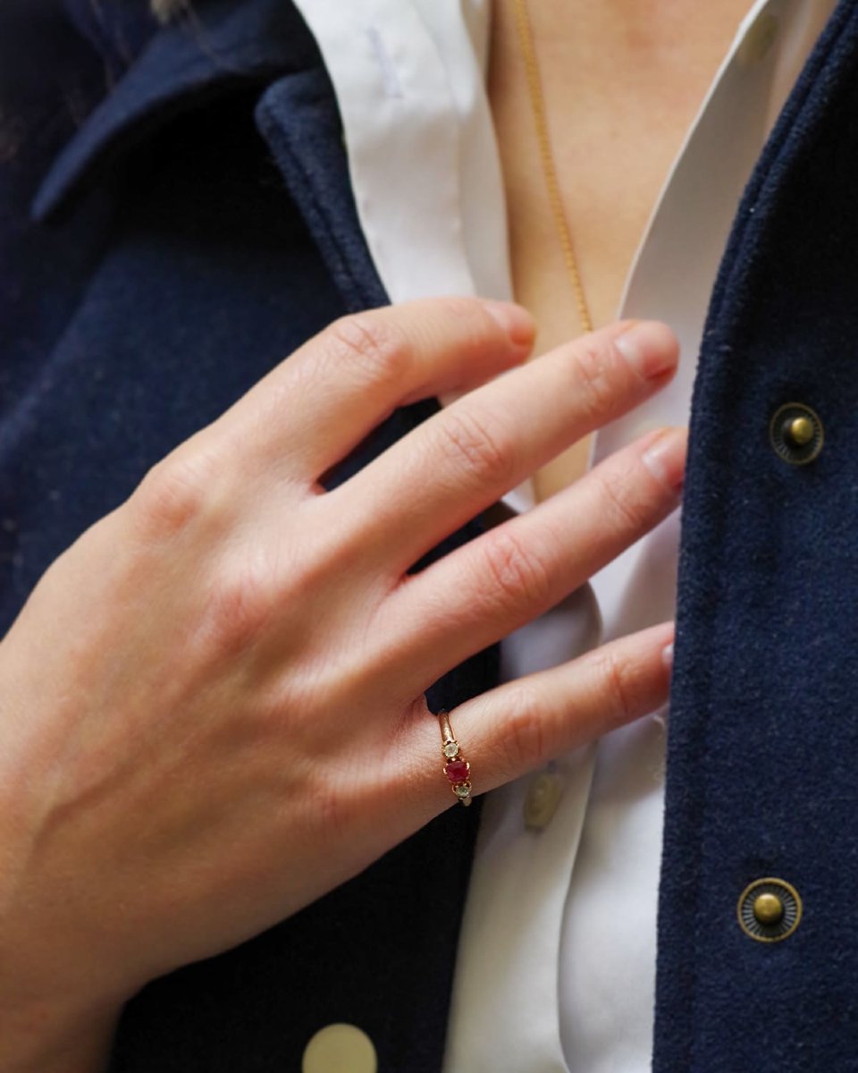 Victorian Trilogy Pink Sapphire Diamond Ring 18k Gold, Antique Bridal Ring, Natural Sapphire -photo-1