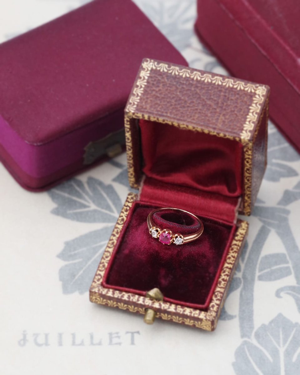Victorian Trilogy Pink Sapphire Diamond Ring 18k Gold, Antique Bridal Ring, Natural Sapphire -photo-4