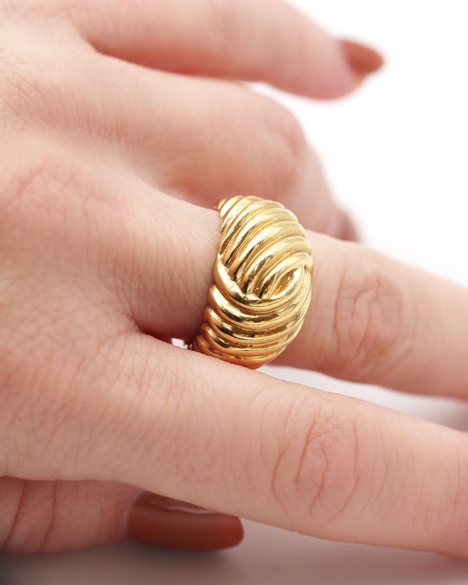 French Dome Croissant Ring In Solid 18k Gold, Gadroon Ring, 1980's -photo-2