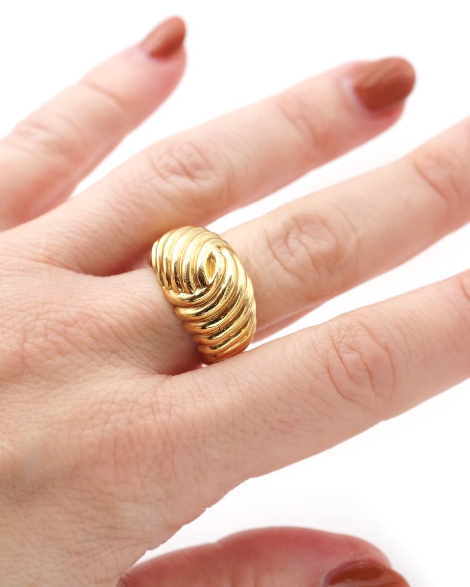 French Dome Croissant Ring In Solid 18k Gold, Gadroon Ring, 1980's -photo-4