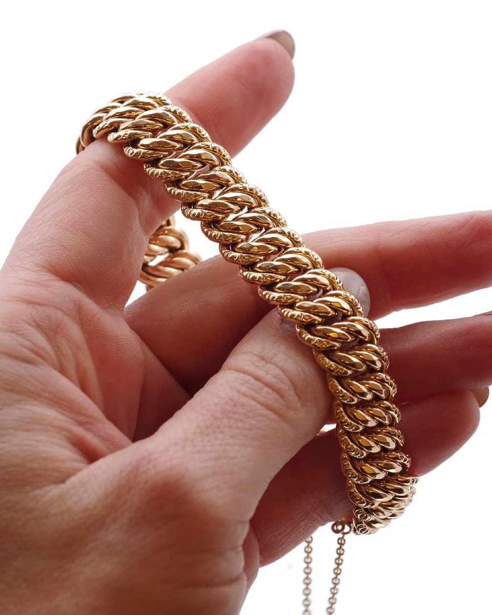 Antique Curb Bracelet Hollow 18k Gold, Curb Links Bracelet, Antique Jewelry -photo-4