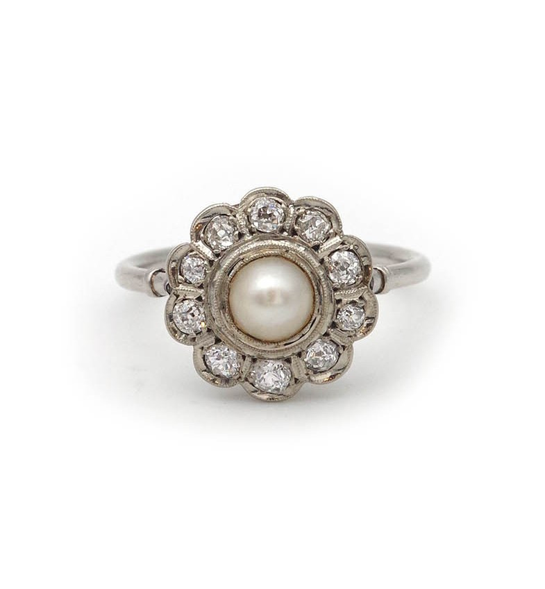 Bague fleur perle diamants Art deco en platine, bijou ancien, diamants 0.40 ct