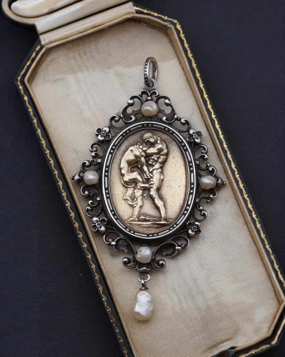 Neo-renaissance Jules Wiese Pendant With Hercules And Nemean Lion, Archaeological Revival Jewel