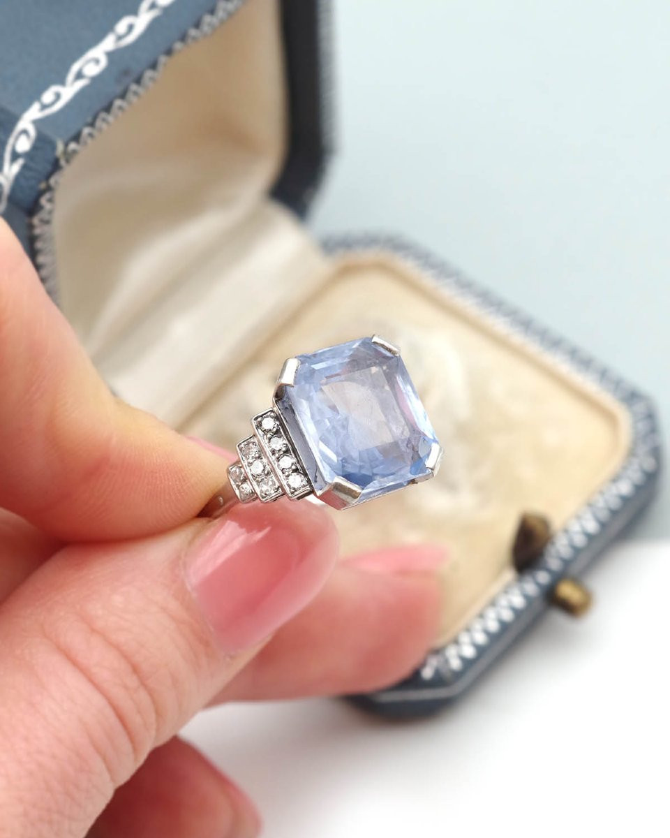 Ceylon Sapphire Certified 9.88 Cts Art Deco Ring In Platinum, Diamond Ring-photo-3