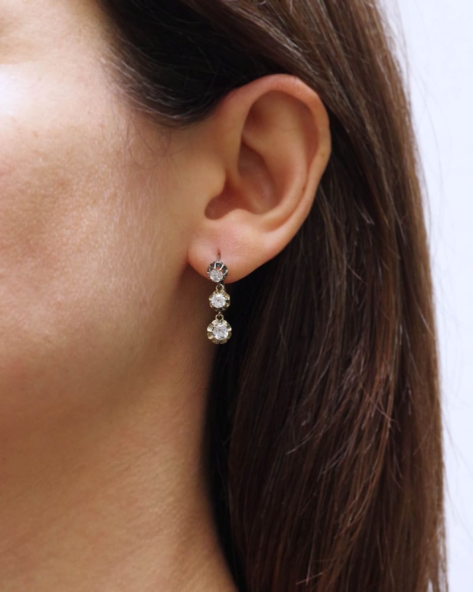 Antique 3 Diamonds Drop Dormeuses French Earrings In 18k Gold -photo-2