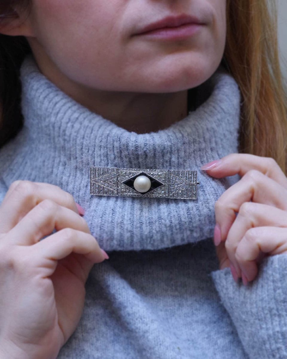 Broche Art Deco onyx perle fine et diamants en platine, broche ancienne, perle fine certifiée -photo-2