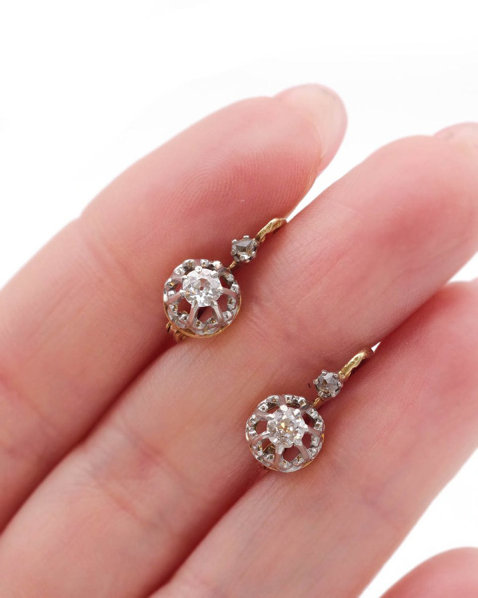 Dormeuses diamants 0.26 ct en or 18k et platine, boucles d'oreille anciennes-photo-2