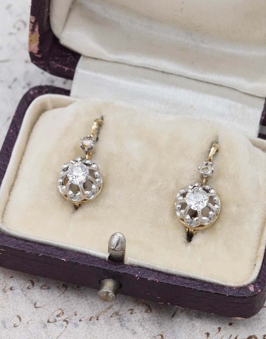 Dormeuses diamants 0.26 ct en or 18k et platine, boucles d'oreille anciennes