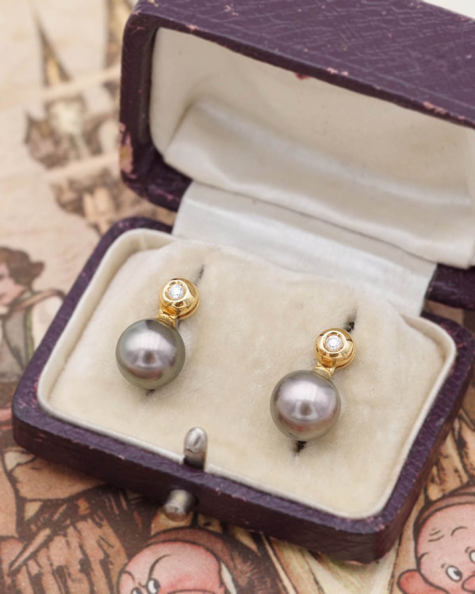 Clous d’oreille perles de Tahiti et diamants en or 18k -photo-4